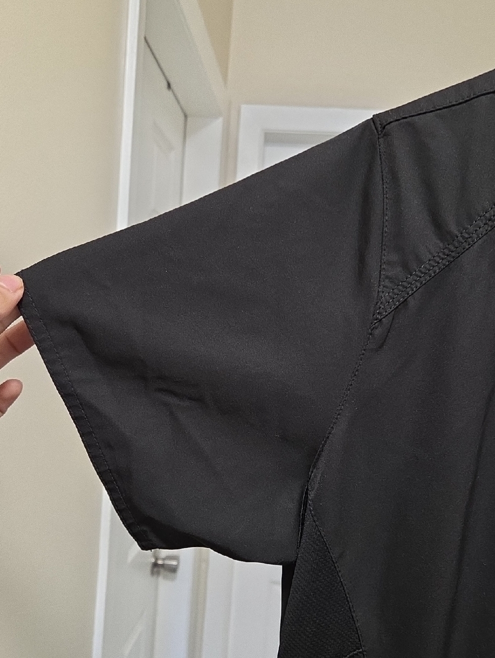 Carhartt Black V-Neck Utility Scrub Top | Workwear Core Medical Uniform Pocket - Picture 7 of 10